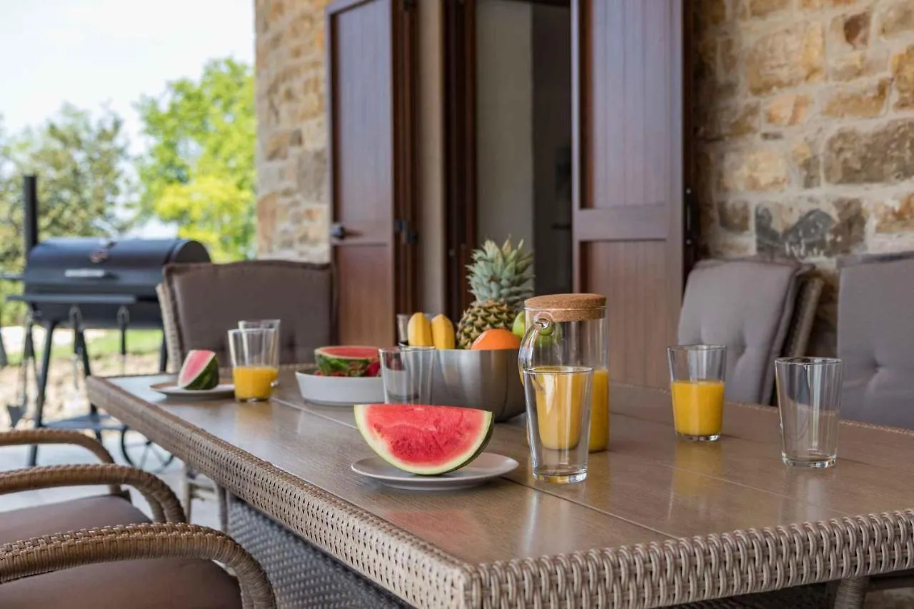 Holiday Home In Brtonigla - Istrien 39884